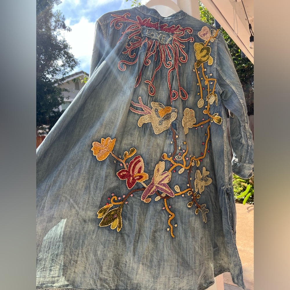 Magnolia Pearl Johnny Embroidered Denim Tunic